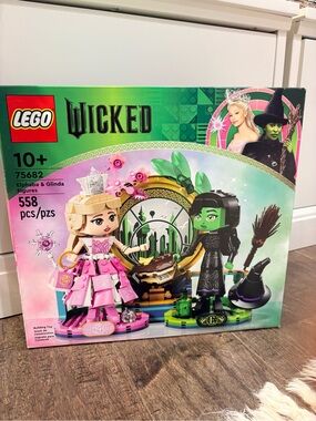 NIB LEGO 75682 - Wicked Elphaba & Glinda Figures Set